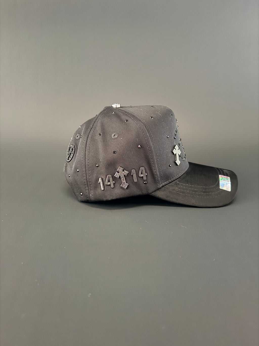 Rosario total black 14-14 cap fans