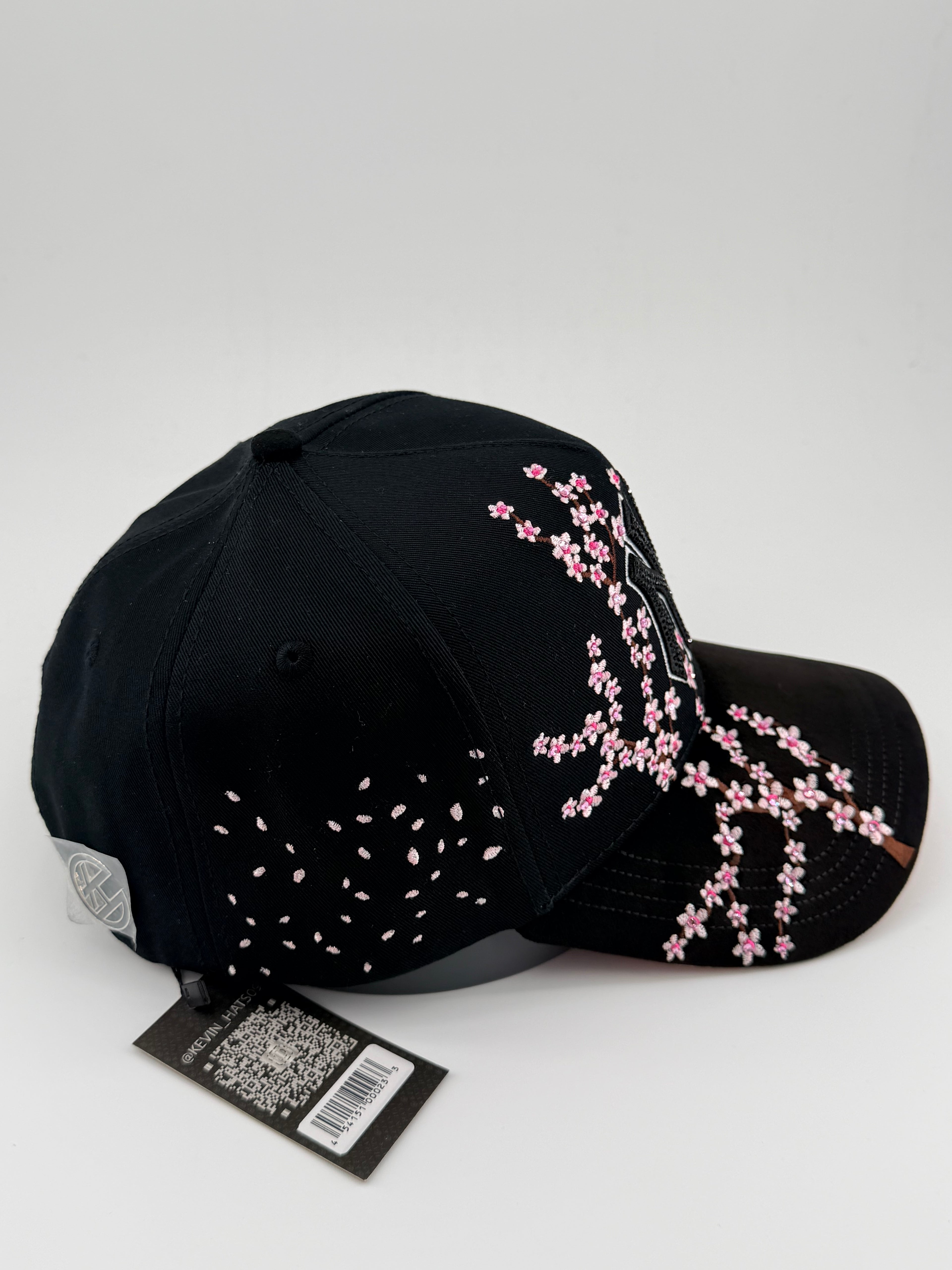 New York Flores by Kevin hats