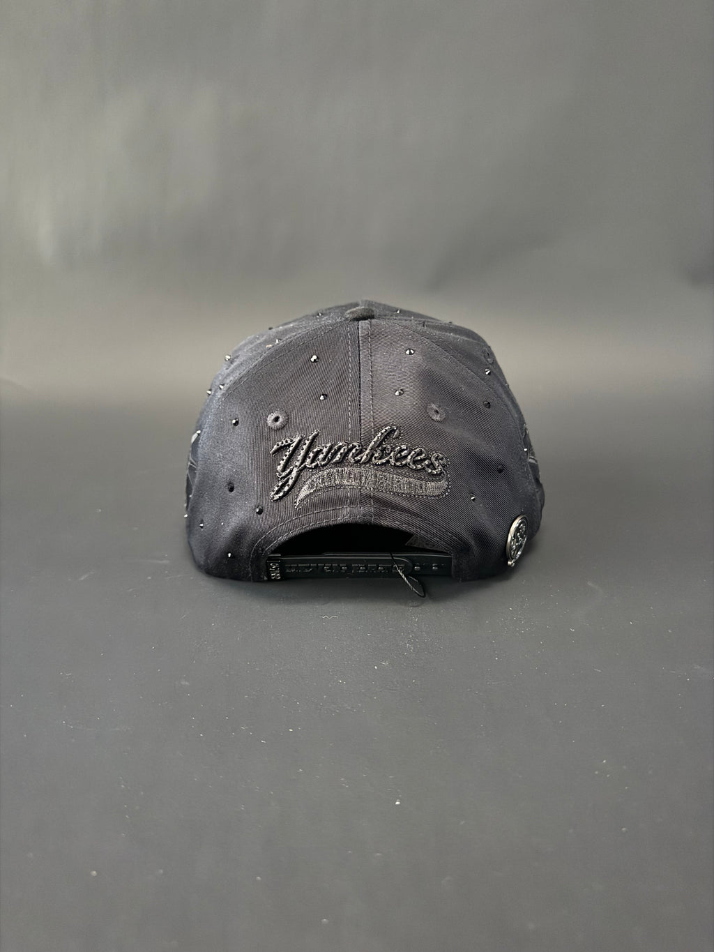 NY total black by KH