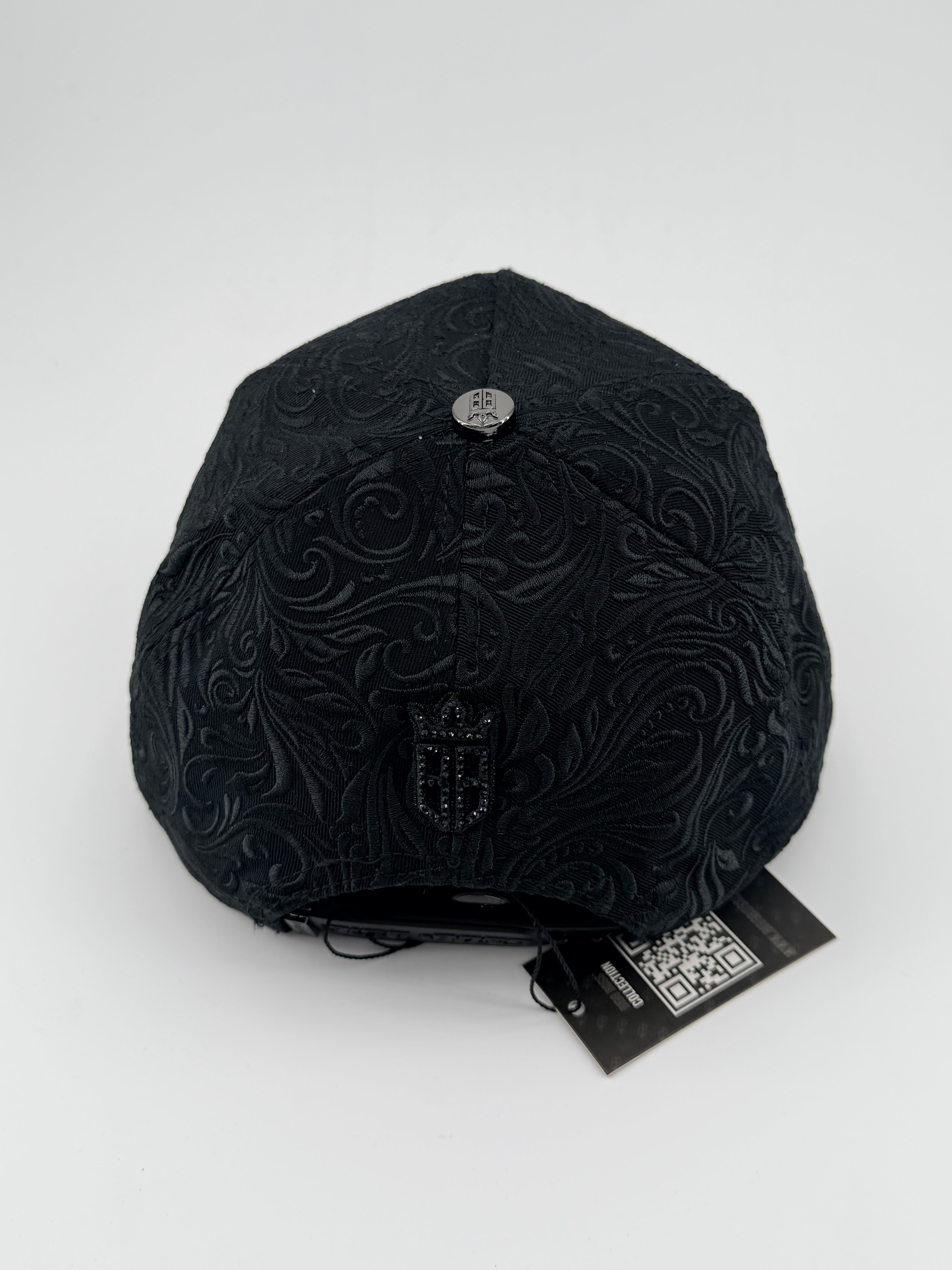 LA California total black by BB
