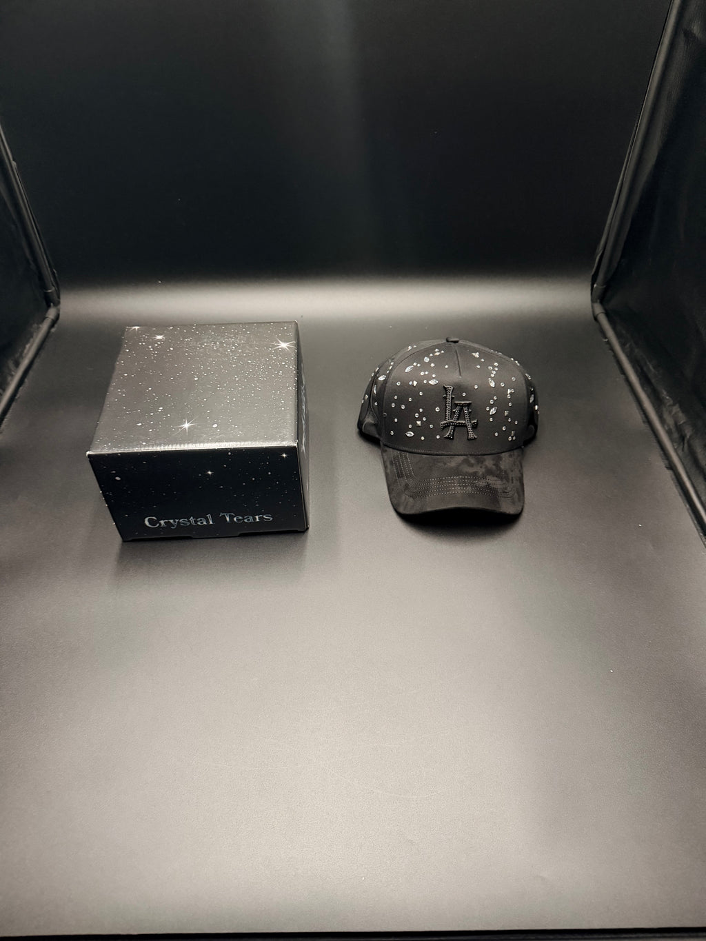 Dandy Hats “Crystal Tears” Full -Set