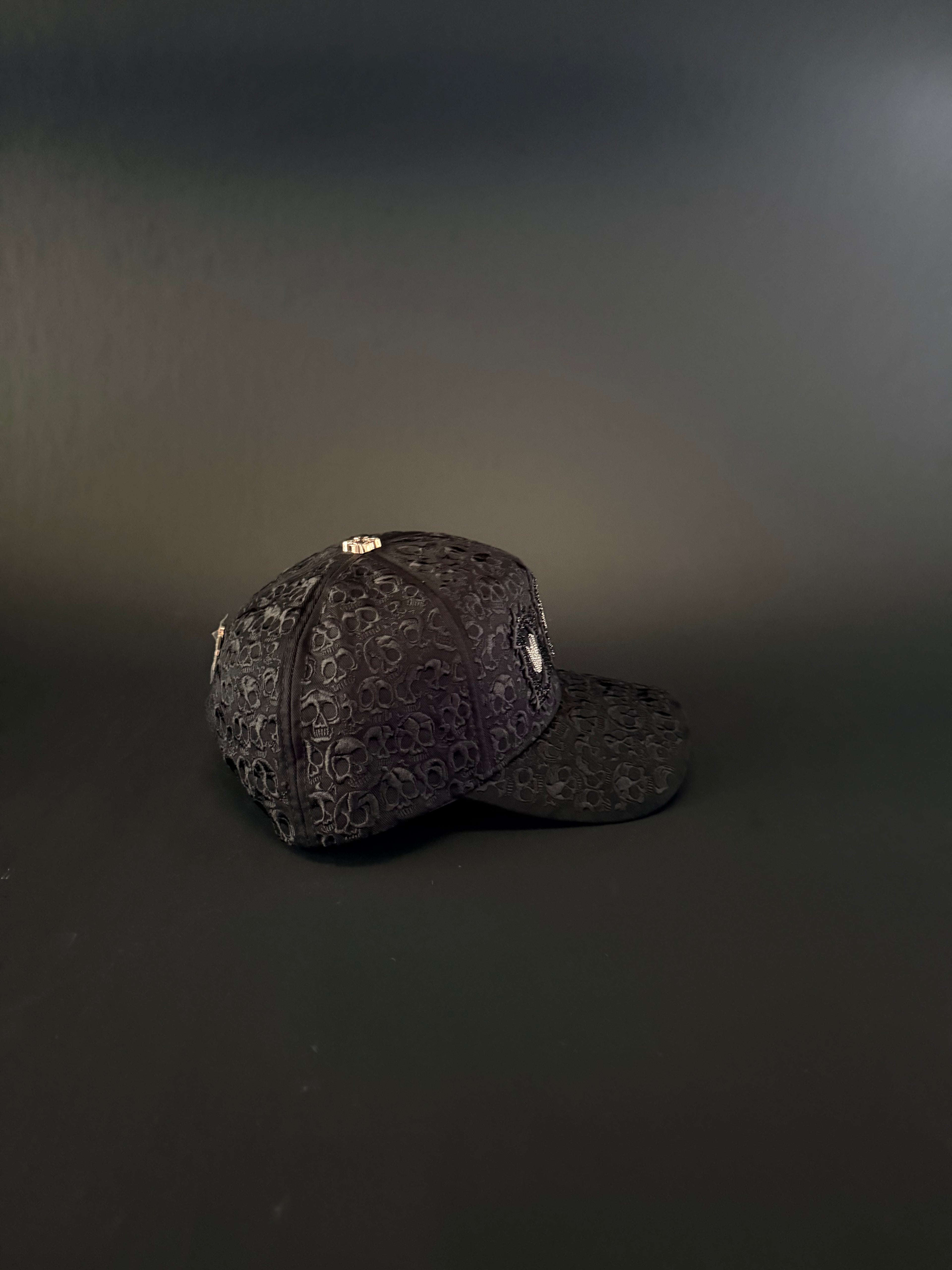 Barbas hats “BBB Hand Skull”