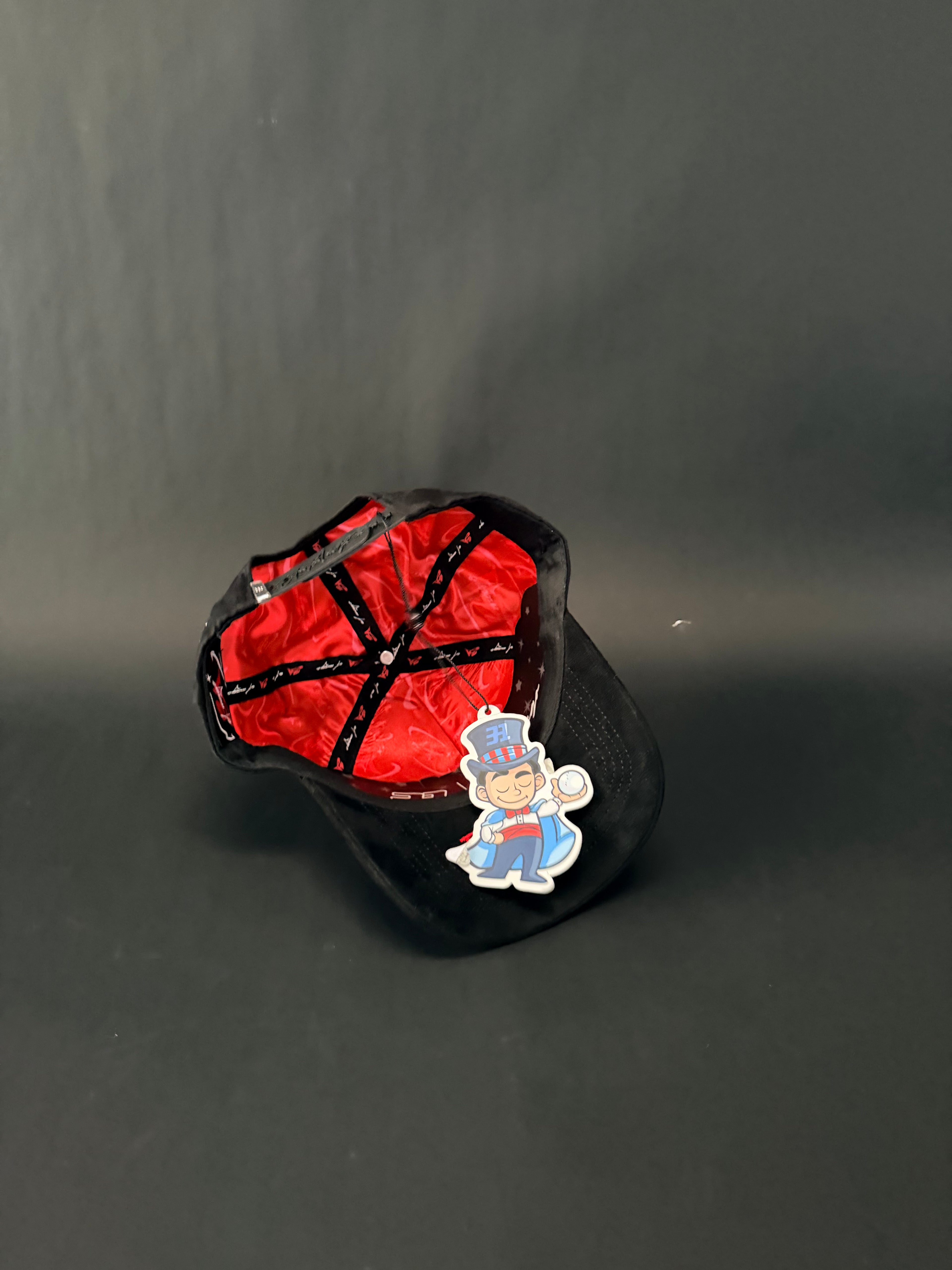 Mago X ThirtyOne hats “Mago Roja”