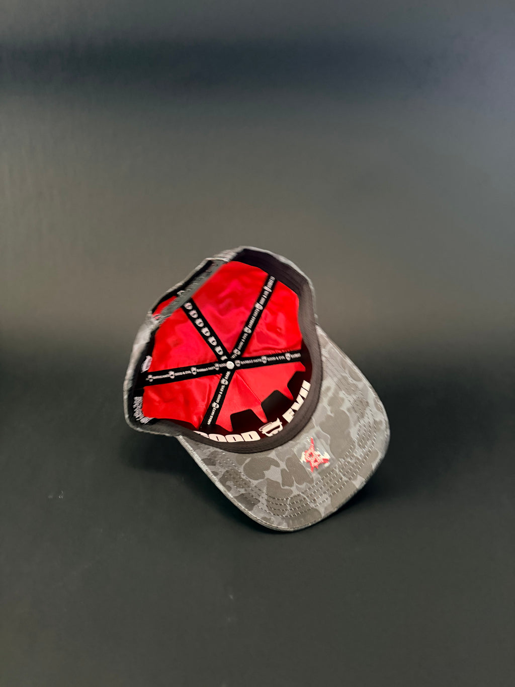 Barbas hats “B-star red camo”