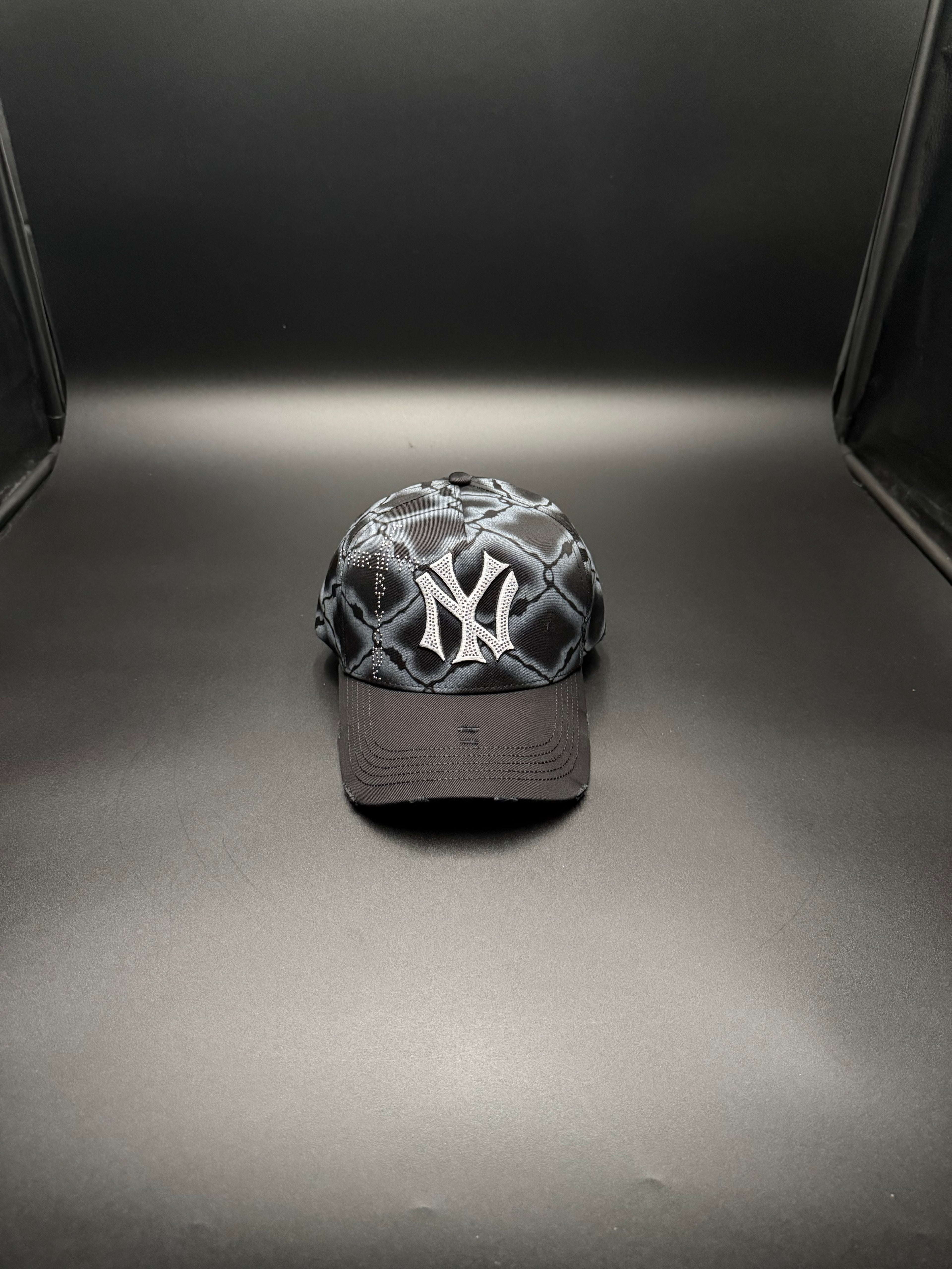 ThirtyOne hats “Caged In”
