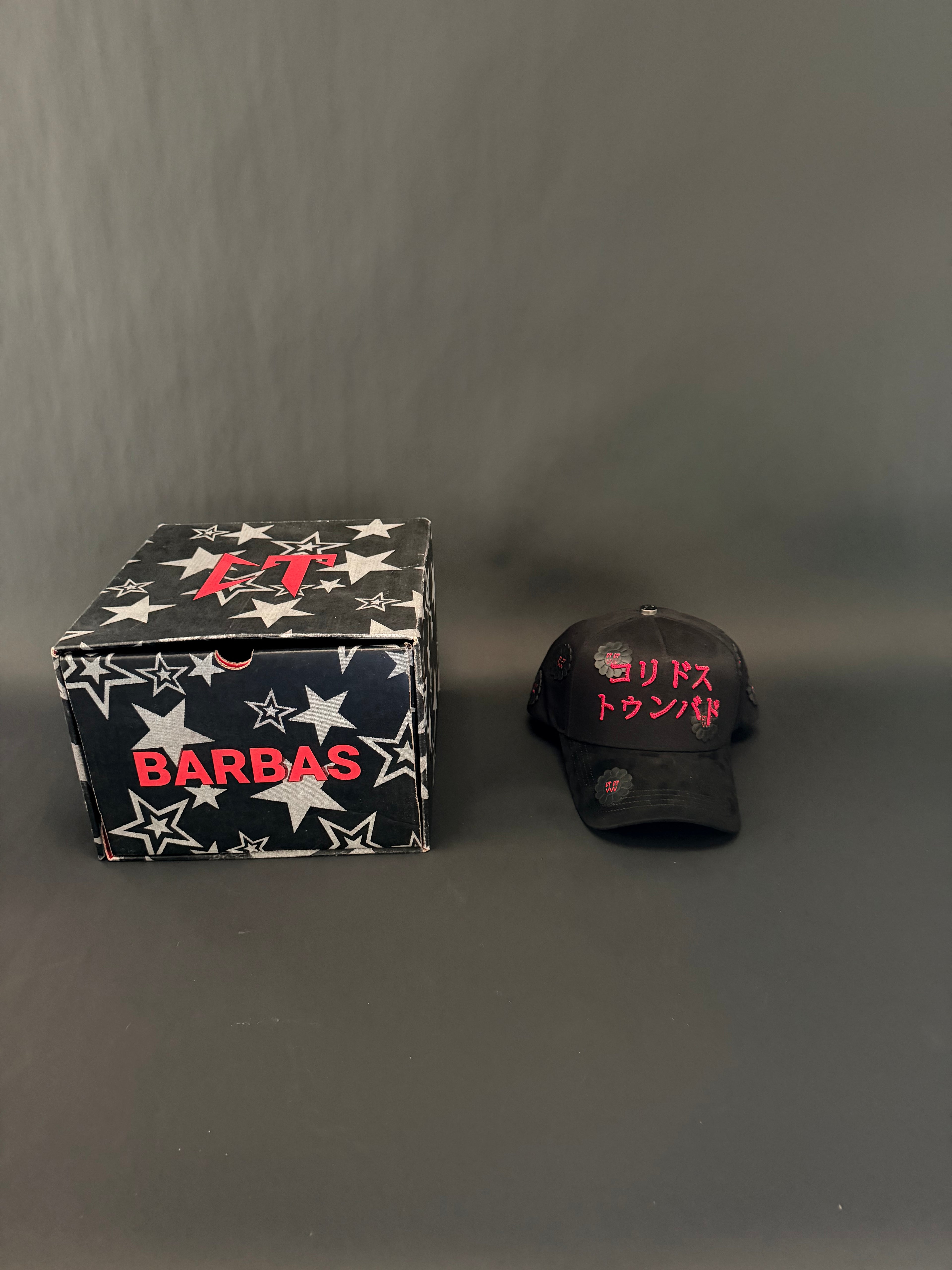 Barbas hats “Murakami”