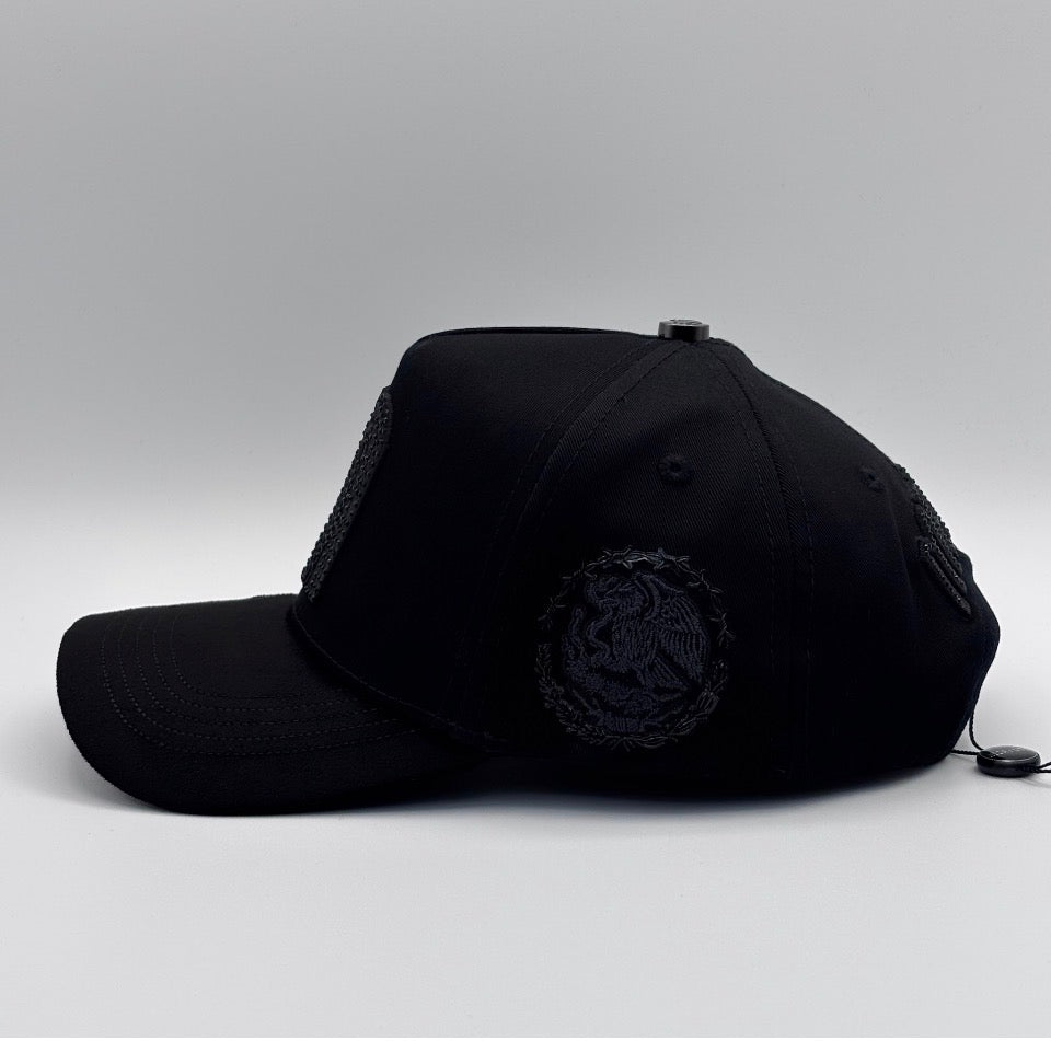 Mexico total black