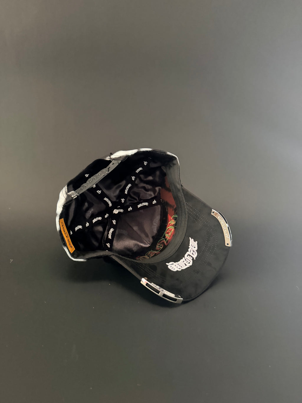 Dandy hats “Project 001”