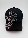 New York Flores by Kevin hats