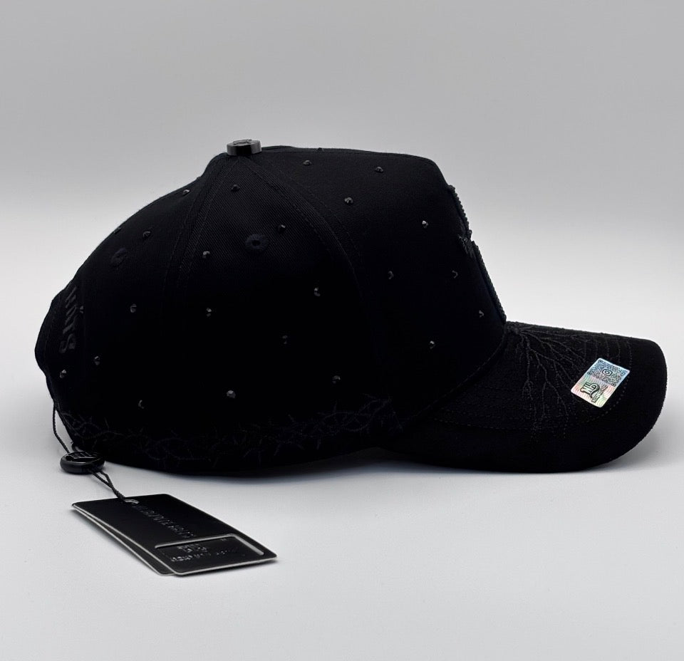 Cruz calvario. Total black