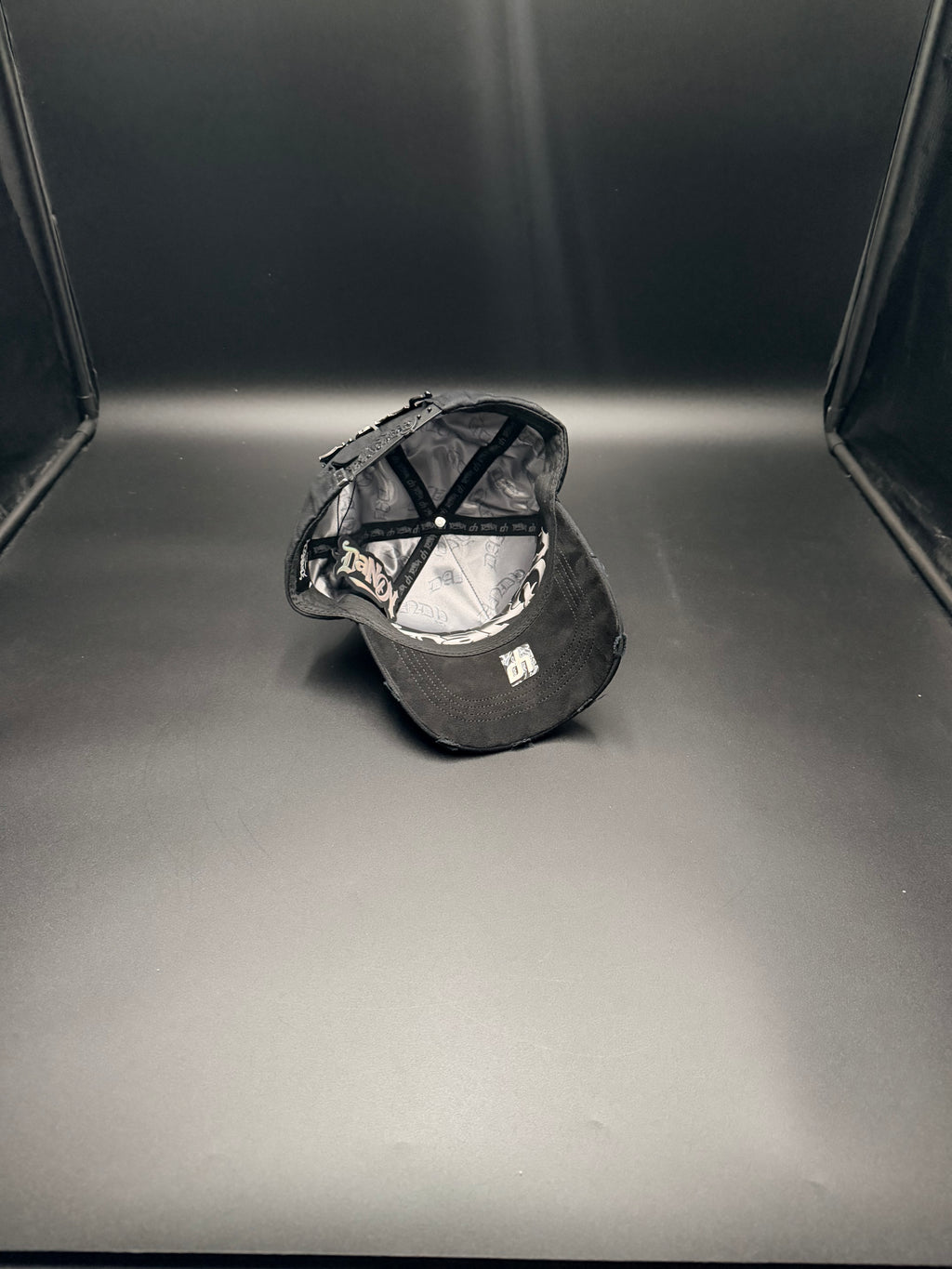 Dandy hats “LA Metal”