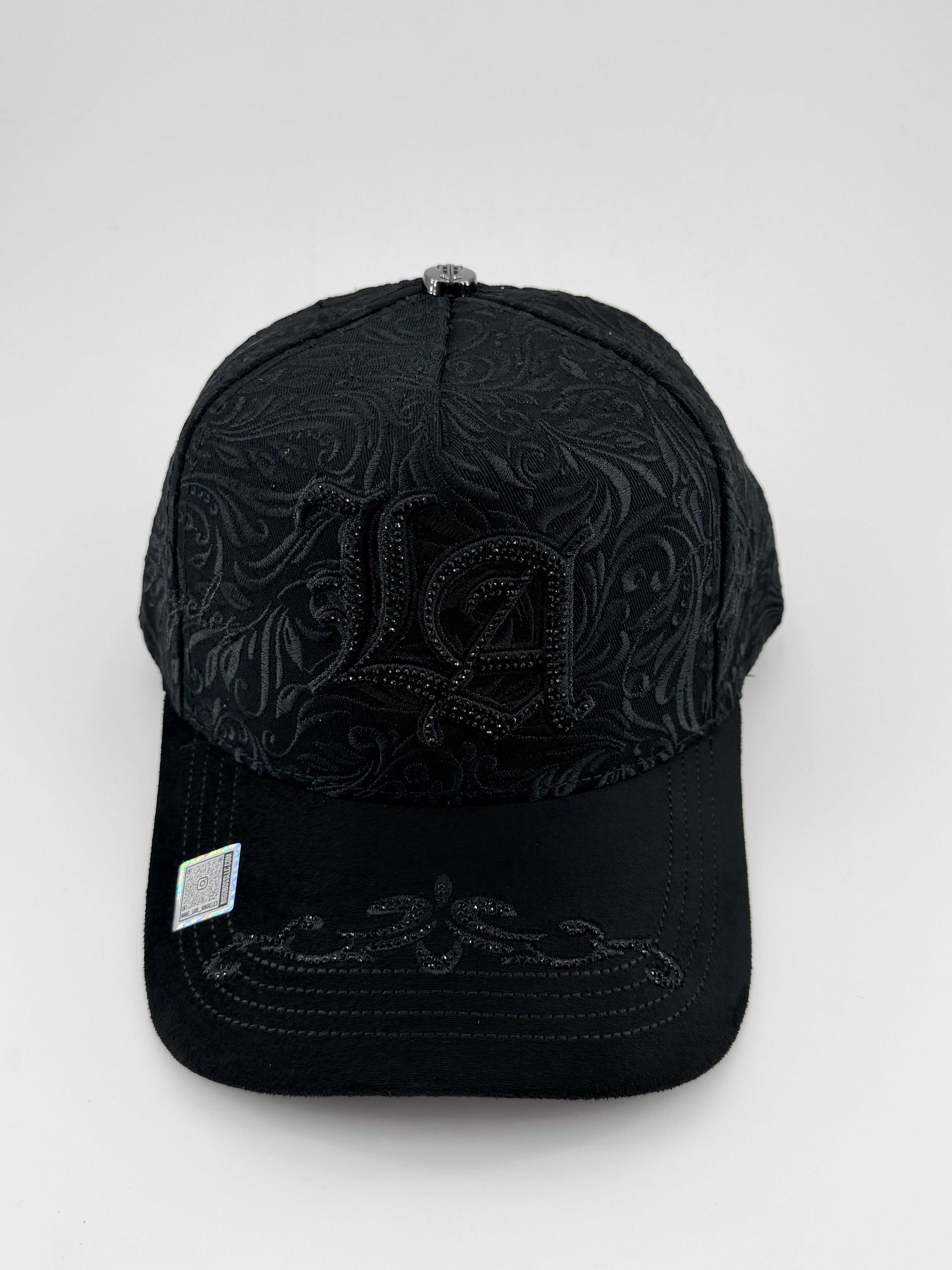 LA California total black by BB