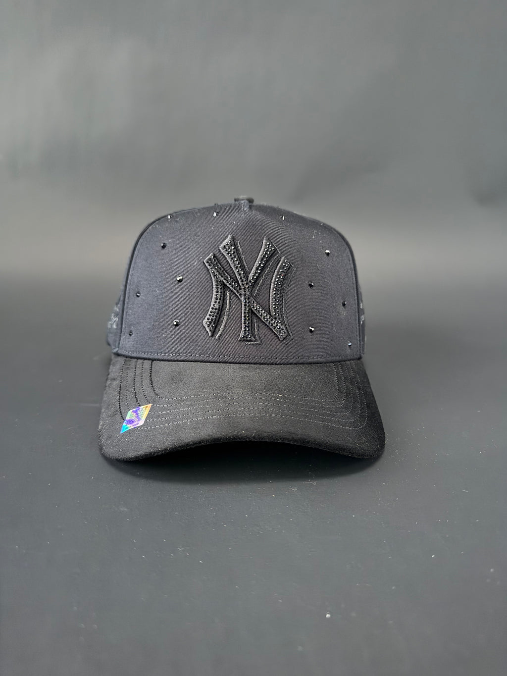 NY total black by KH