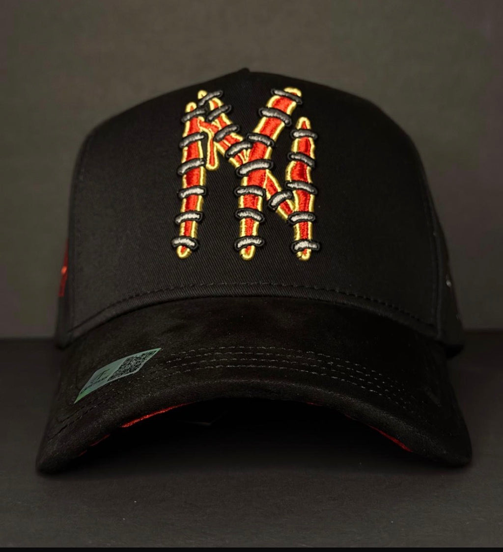 NY Chucky black embroidered