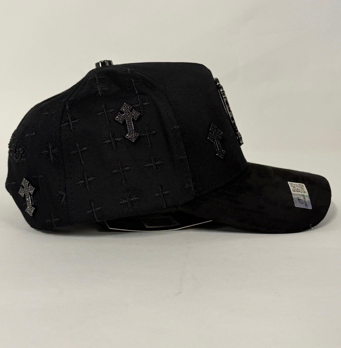 San judas black pin metálico