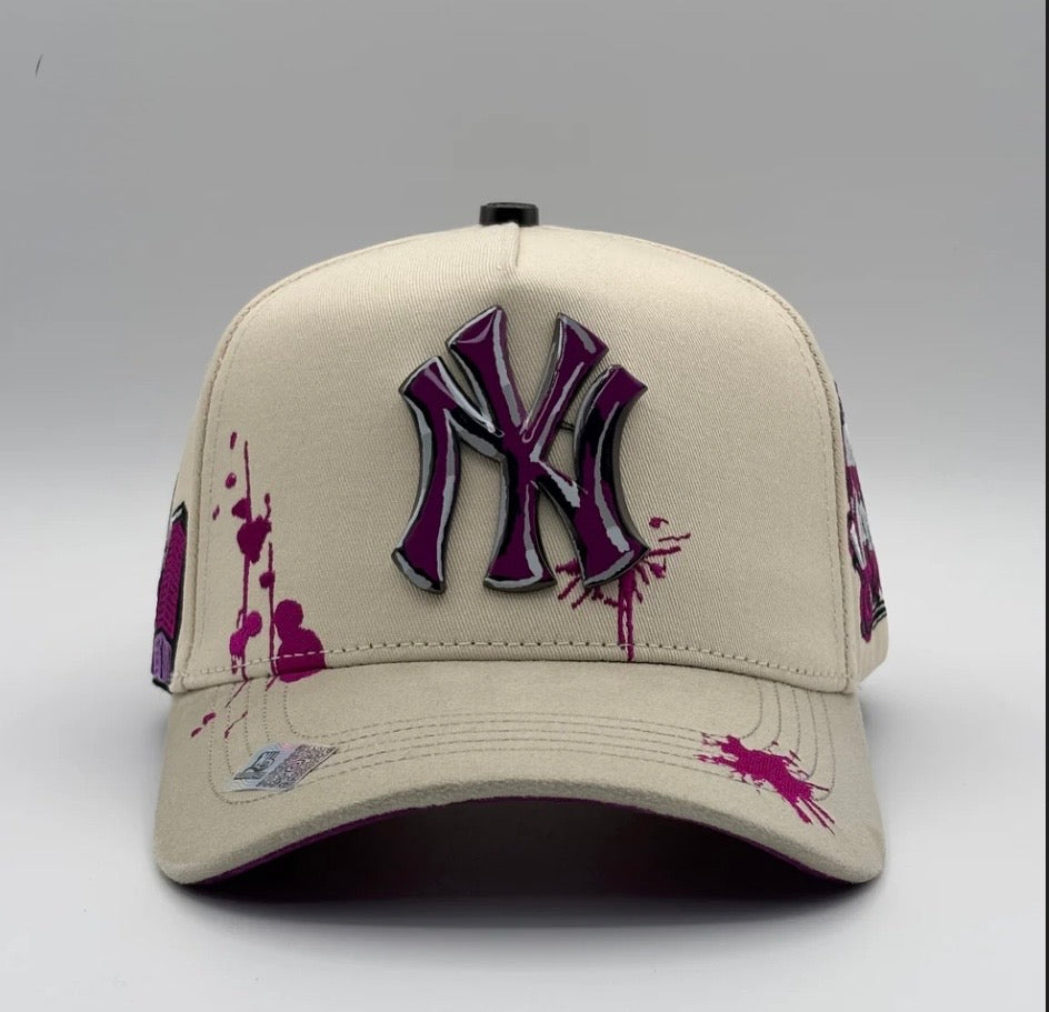 NY Graffiti beige/purple