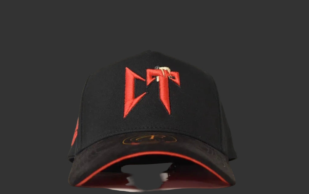 CT  gorra en negro con bordado rojo black