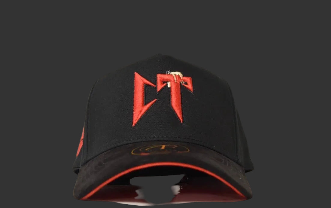 CT  gorra en negro con bordado rojo black