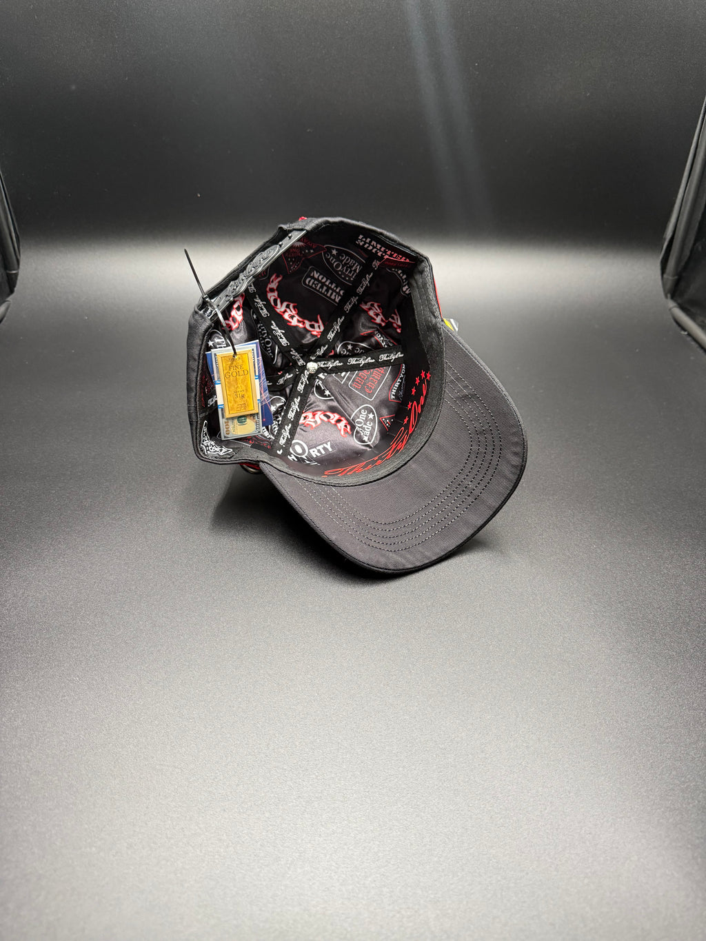 ThirtyOne hats “VARSITY” Normal Box