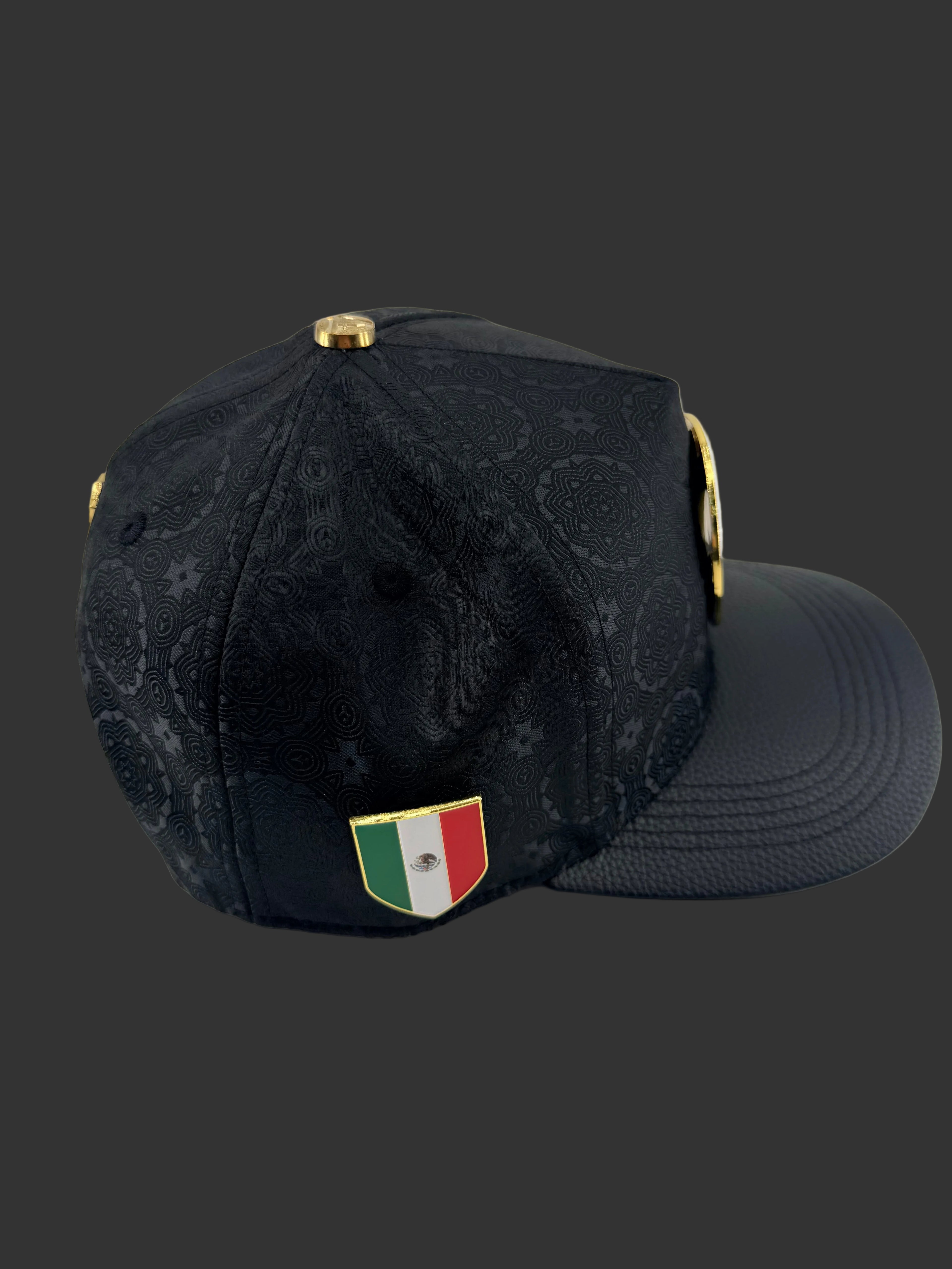 México metal plate by Ferreti hats