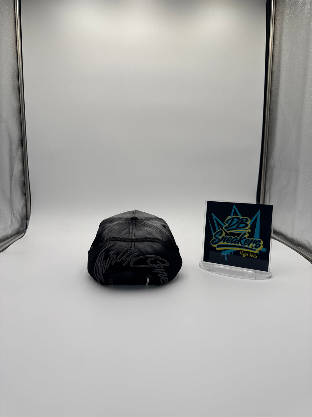 ThirtyOne Hats fade-to-black (take Notes Drop)