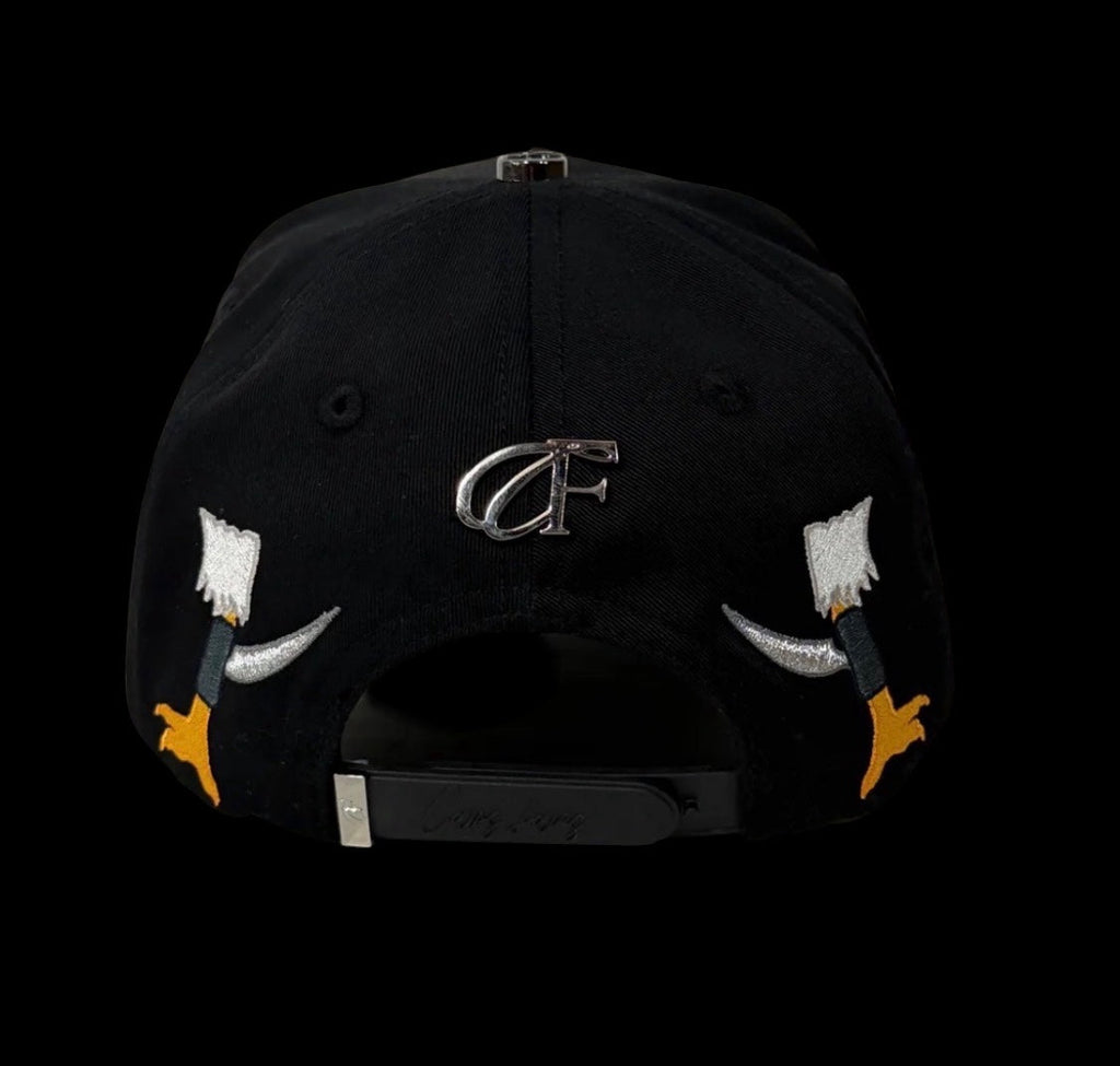 CF Gallos Finos Bordados En Blanco Con Cristales